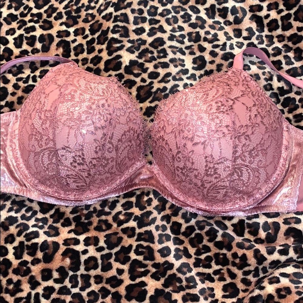 Victoria’s Secret bra